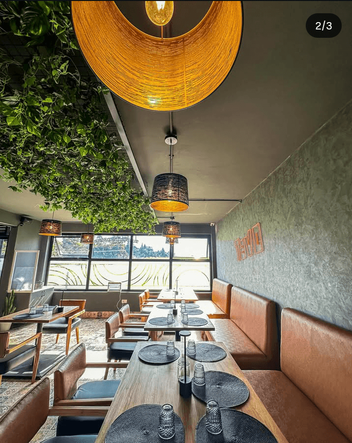 Restaurant Ambiance Setup